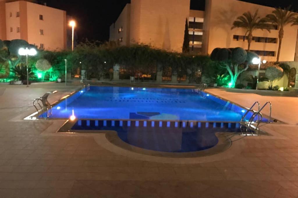 Lovely Apartment In Cabo Roig Near Beach オリウエラ エクステリア 写真